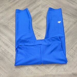 Alo Yoga Cropped Blue Leggings